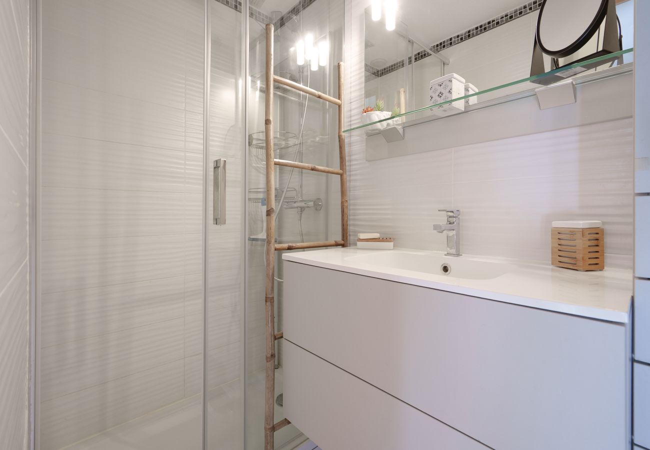 Apartment in Agde - House with a garden and a nearby beach