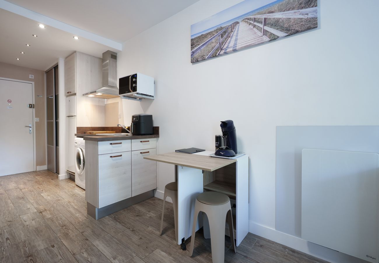 Studio in Agde - Renovated studio with a garden near the sea