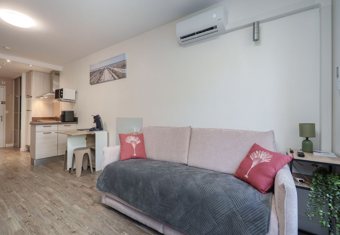 Studio in Agde - Renovated studio with a garden near the sea