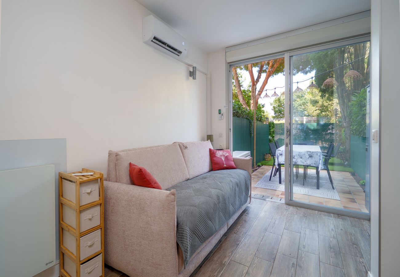 Studio in Agde - Renovated studio with a garden near the sea