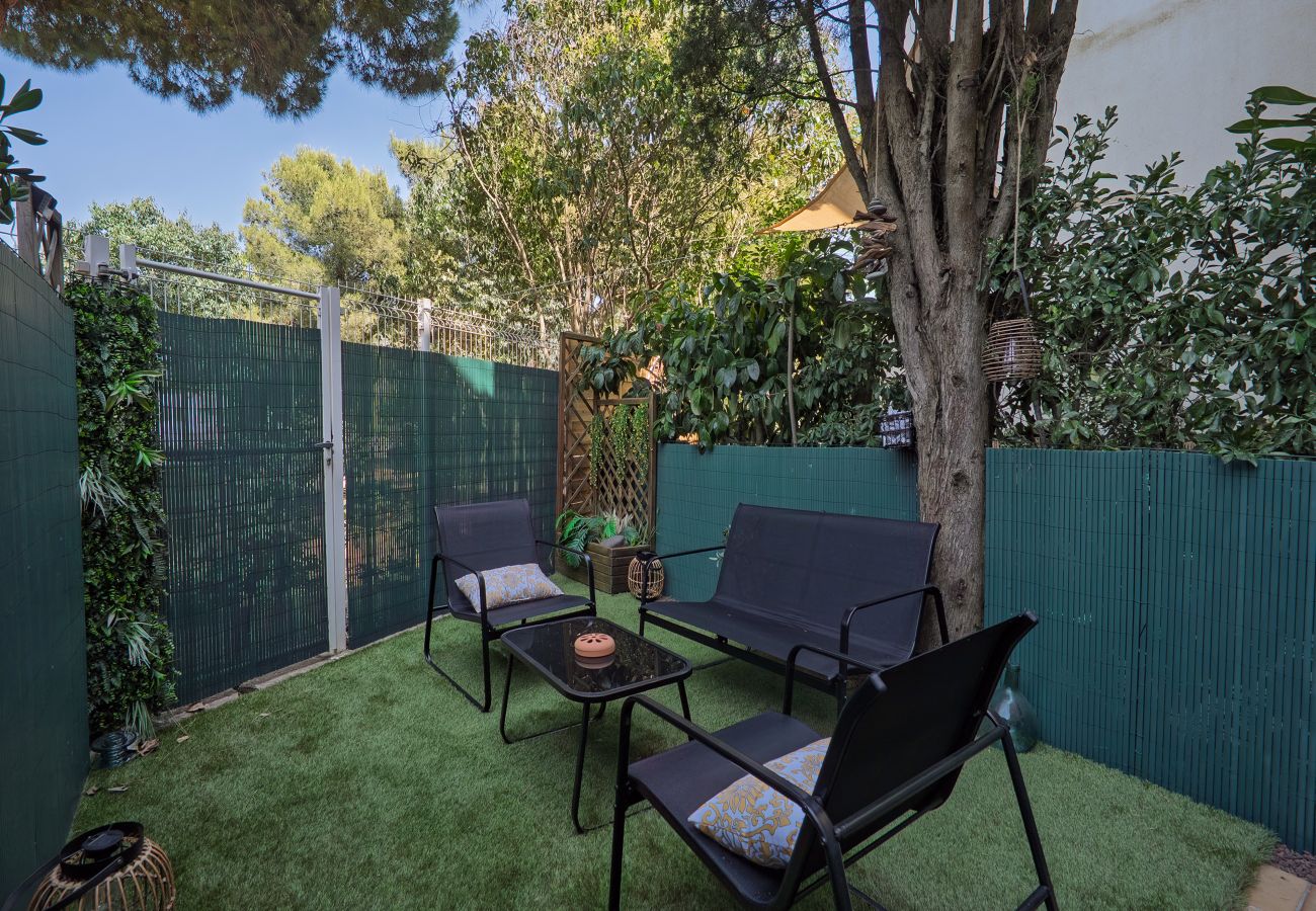 Studio in Agde - Renovated studio with a garden near the sea