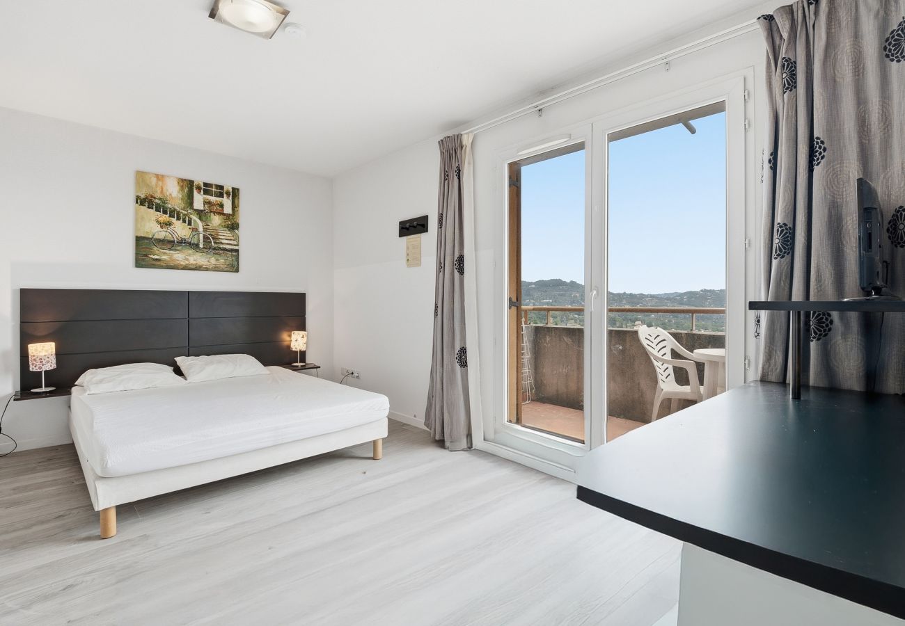 Studio in Grasse - Studio with swimming view and nature view
