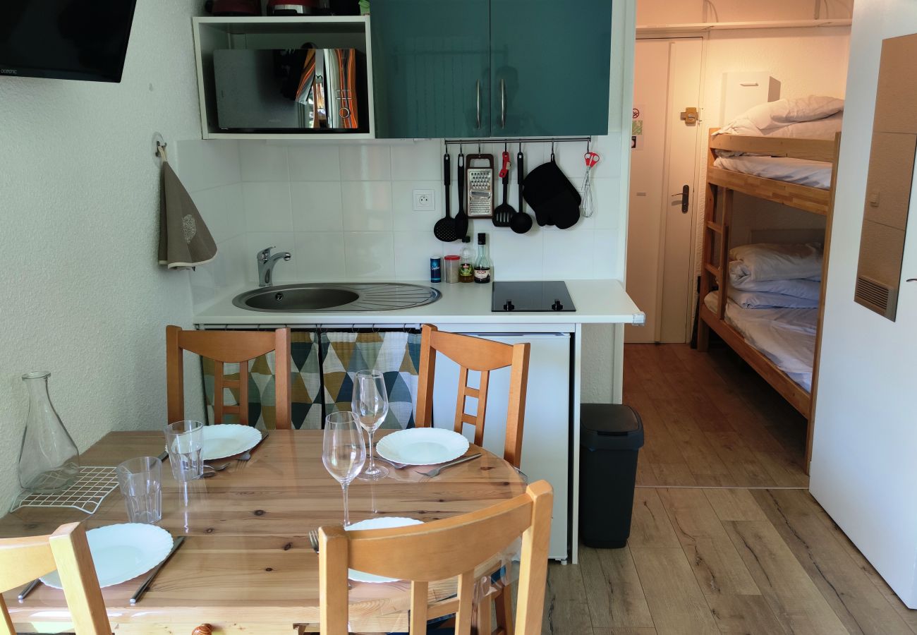 Studio in Les Deux Alpes - Studio with balcony and ski slopes view