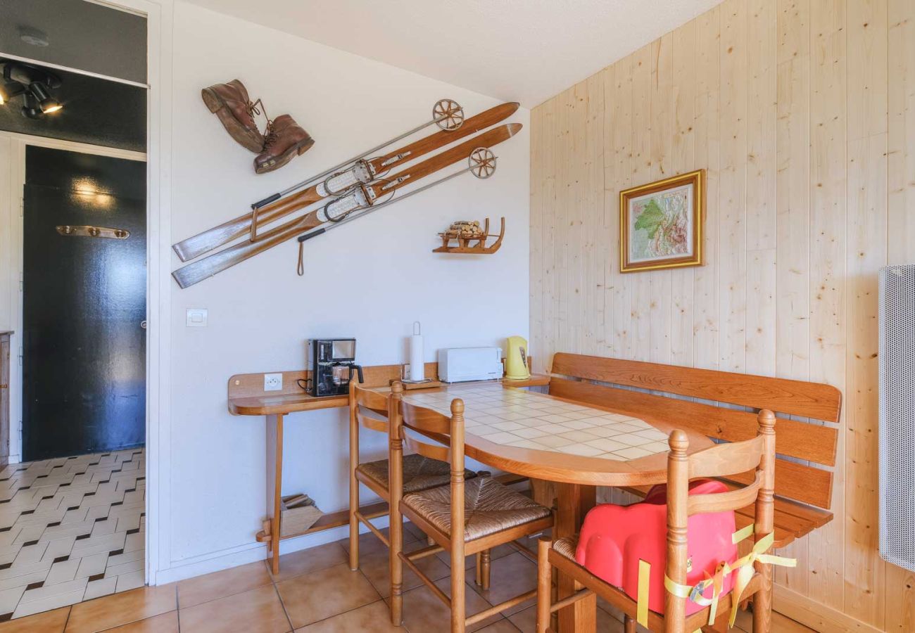 Apartment in Chamrousse - Apartment with balcony and mountains view