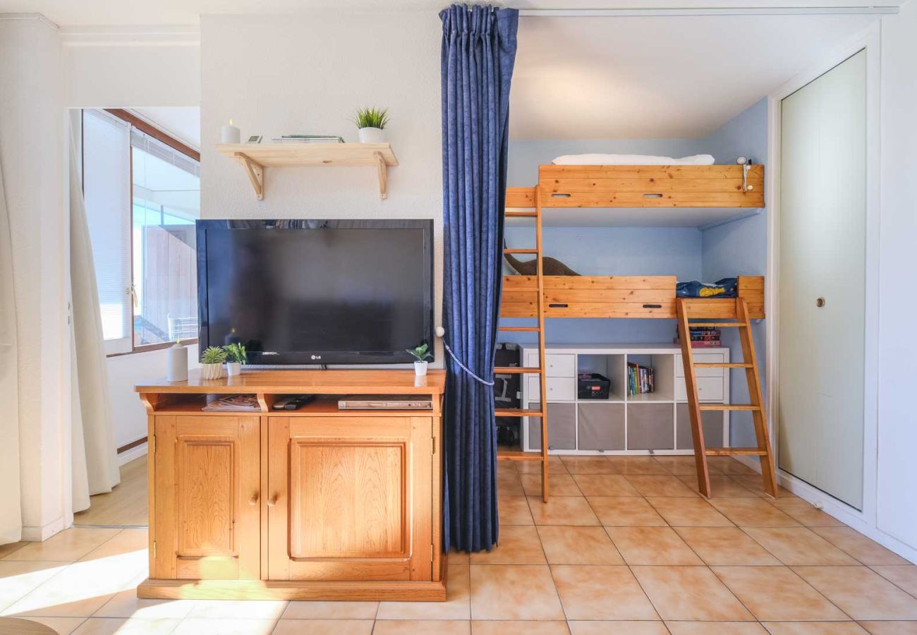Apartment in Chamrousse - Apartment with balcony and mountains view
