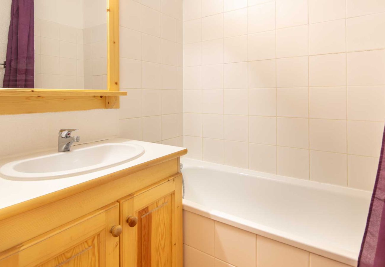Appartement à Saint-Sorlin-d´Arves - Appt 5 pers, vue montagnes, piscine intérieure