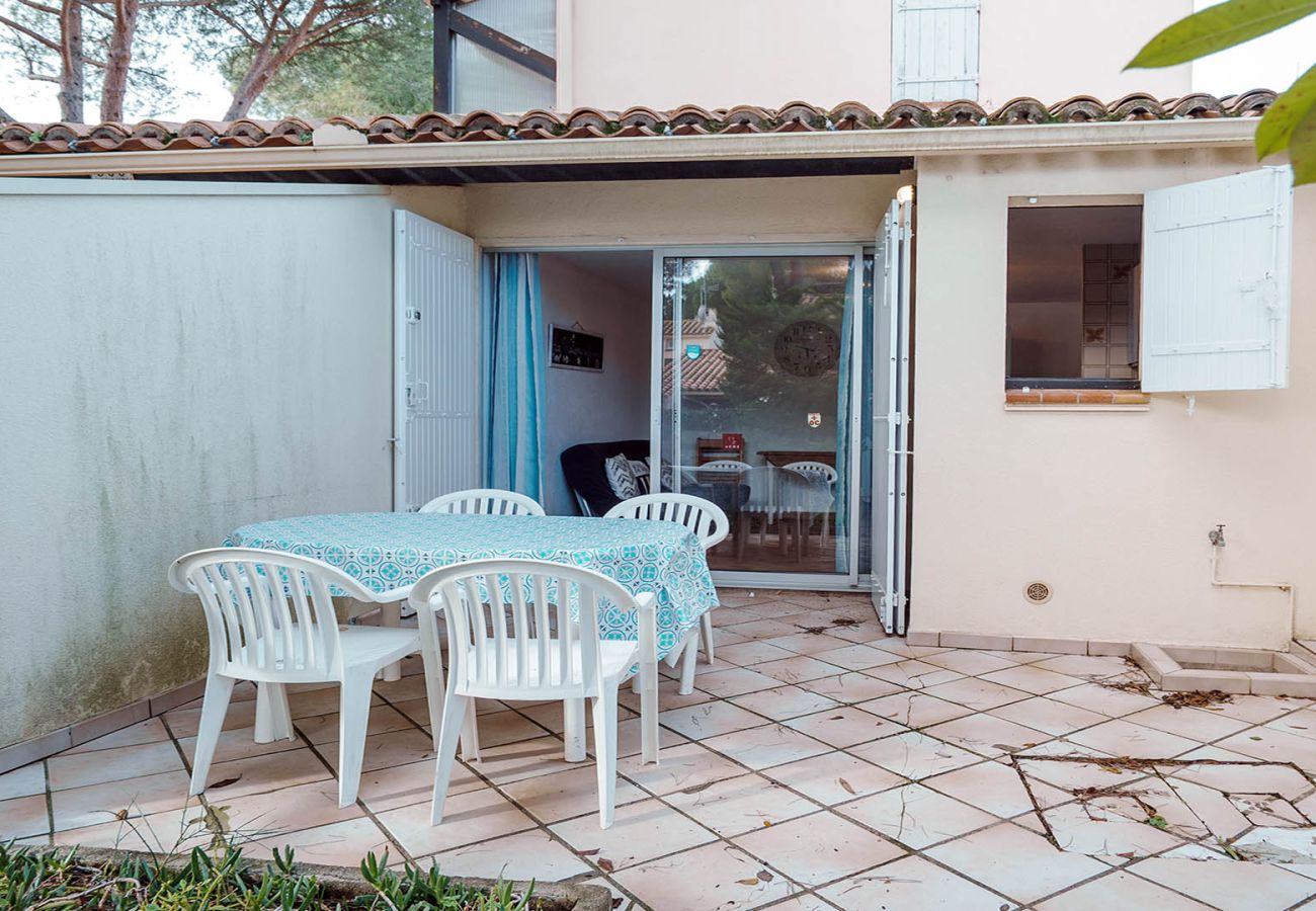 Appartement à Agde - Appt lumineux 4 pers, grande terrasse, parking