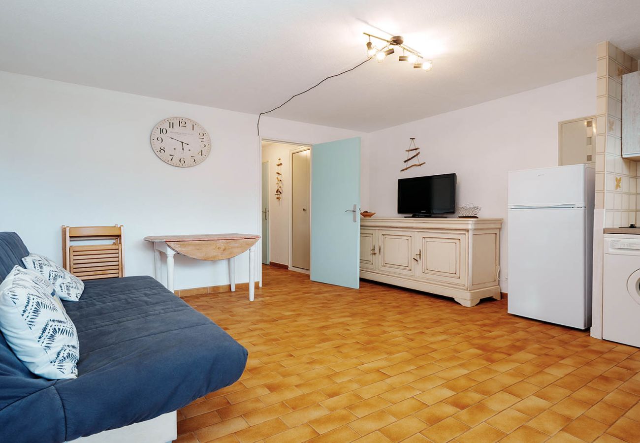Appartement à Agde - Appt lumineux 4 pers, grande terrasse, parking
