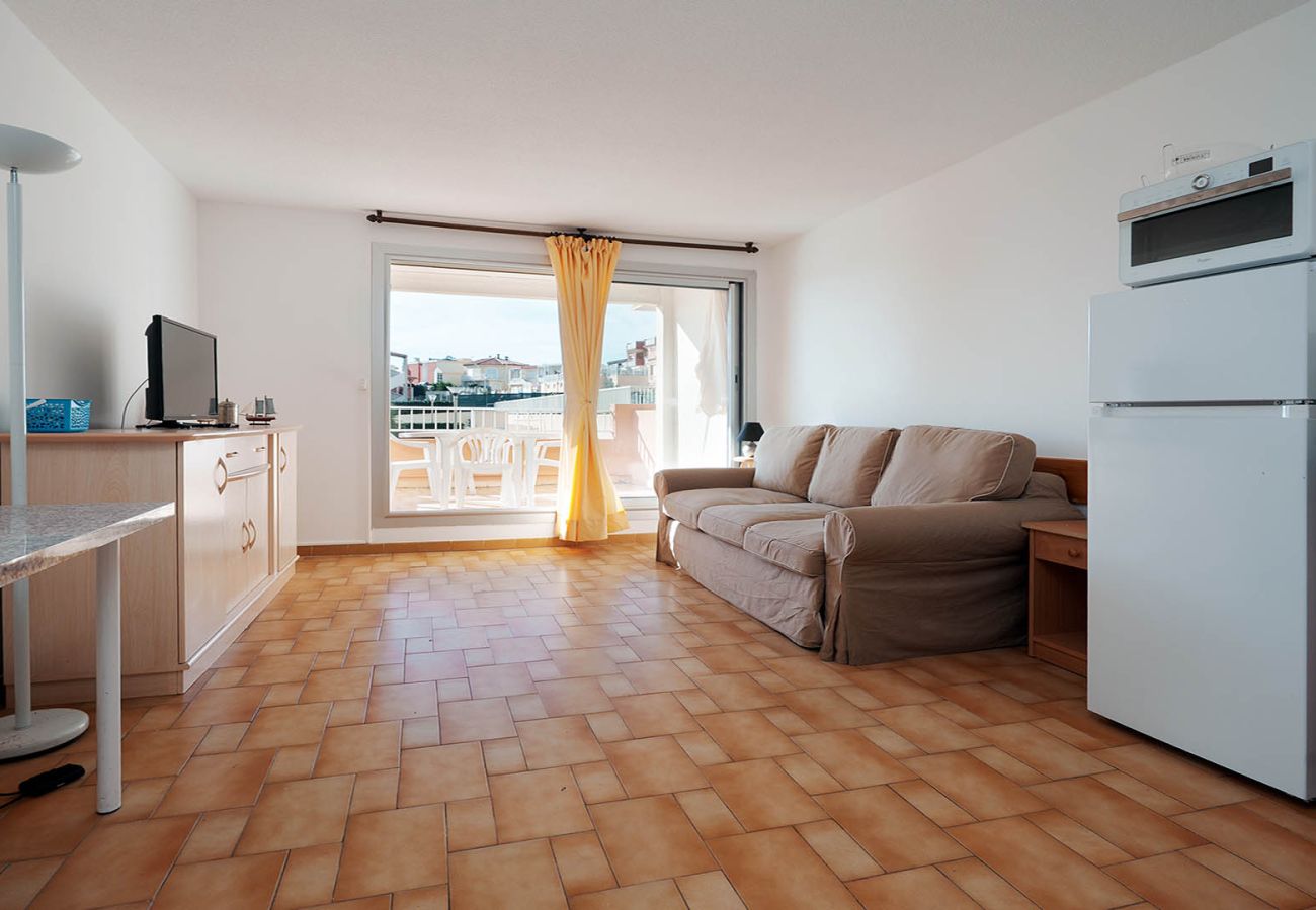 Studio à Agde - Studio vue mer 4 pers, loggia équipée, plage à 50m