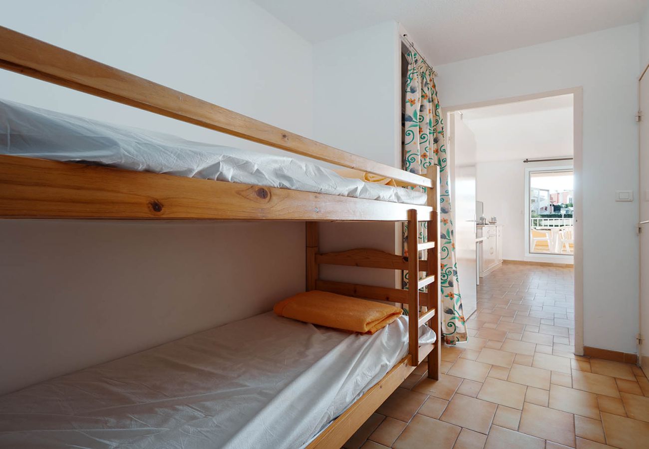 Studio à Agde - Studio vue mer 4 pers, loggia équipée, plage à 50m