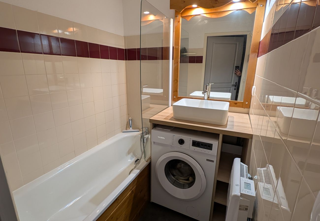 Appartement à Chamrousse - Appt spacieux 8 pers, terrasse, proche des pistes