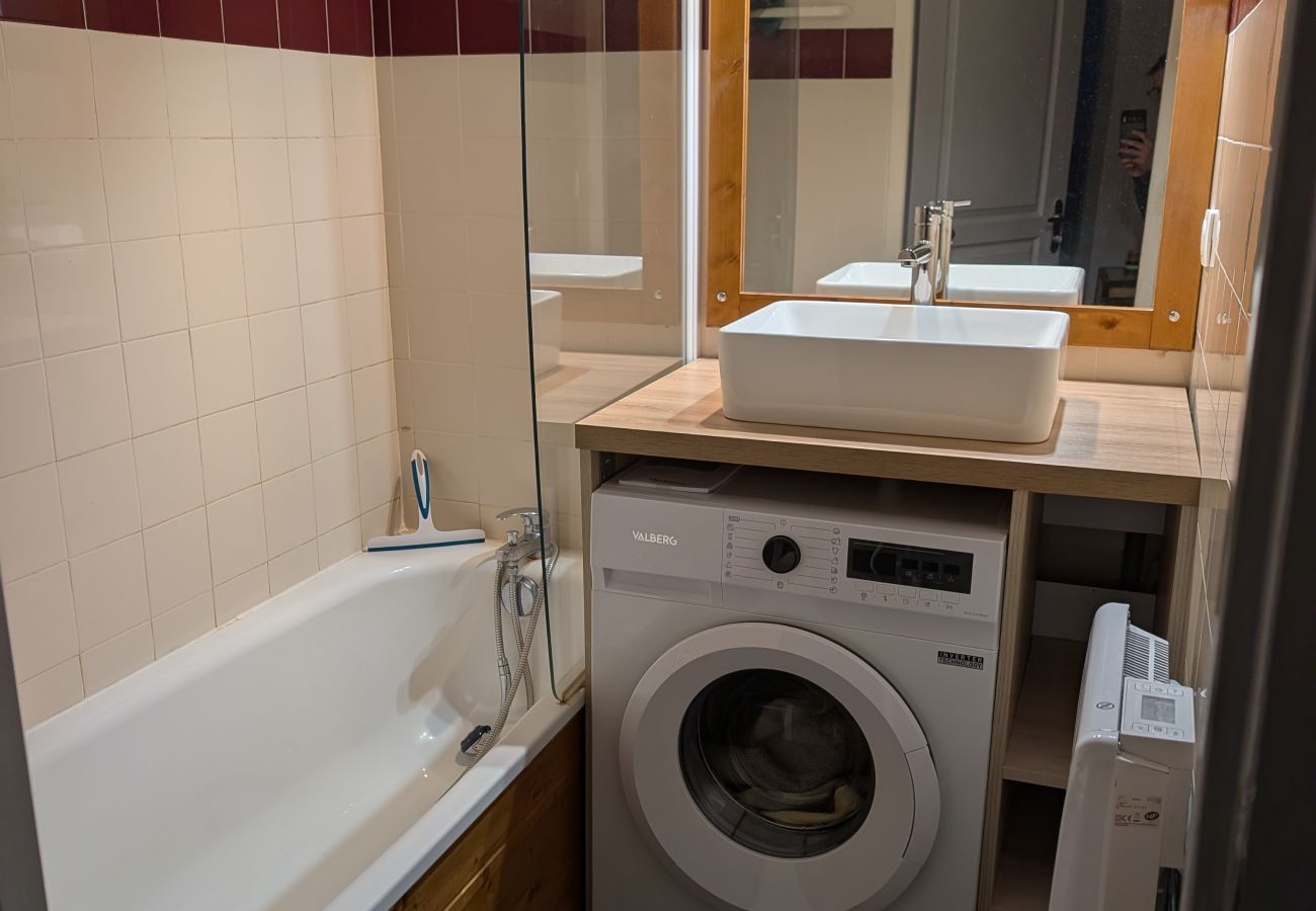 Appartement à Chamrousse - Appt spacieux 8 pers, terrasse, proche des pistes