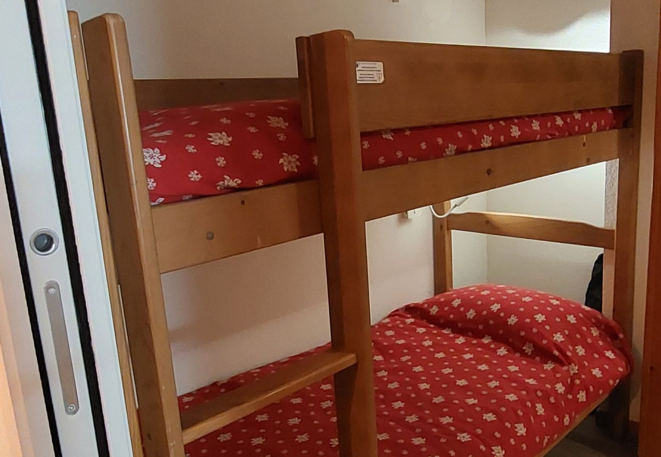 Appartement à Chamrousse - Appt chaleureux 4 pers, près des pistes