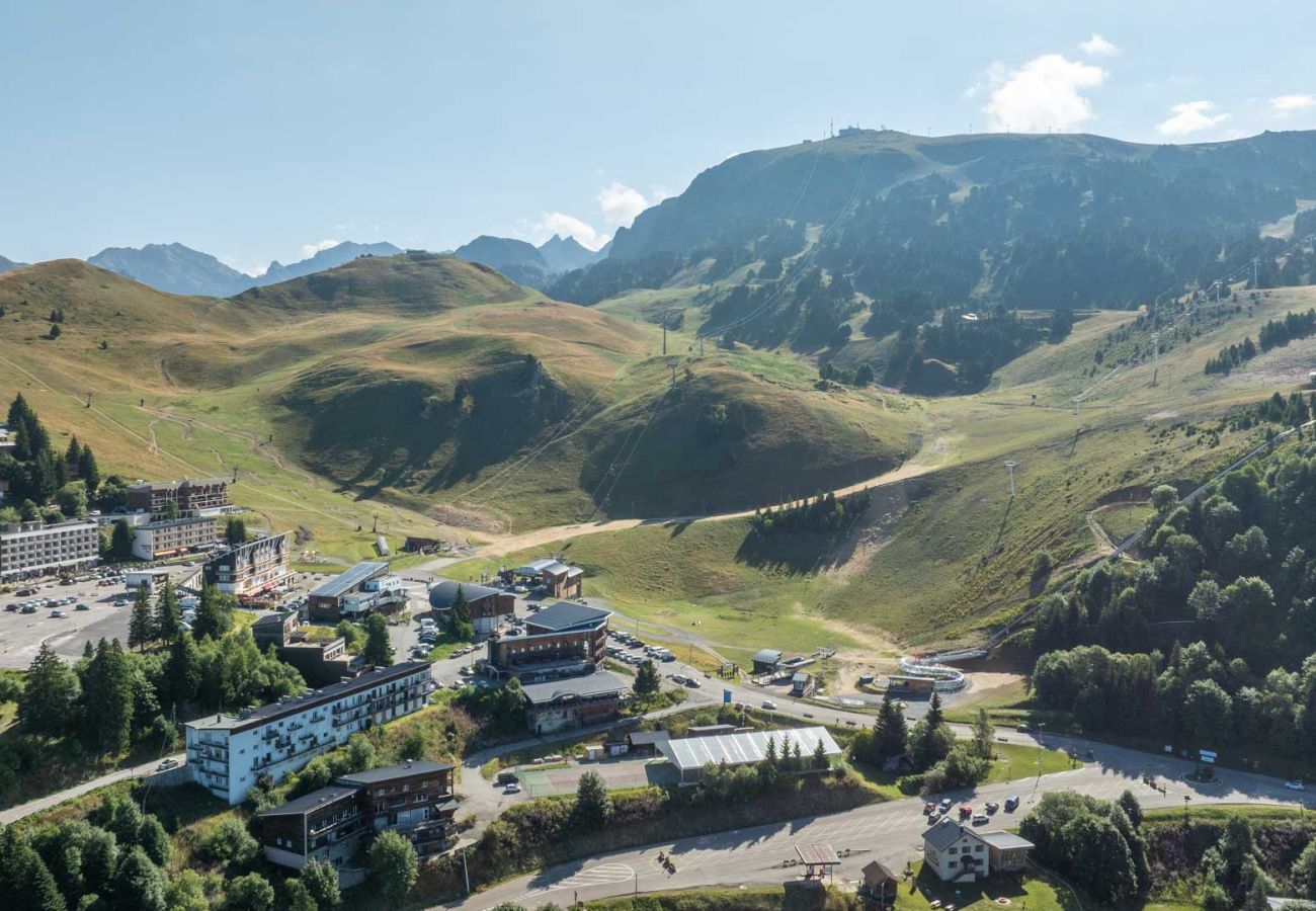 Appartement à Chamrousse - Appartement 6 pers, vue montagne avec terrasse