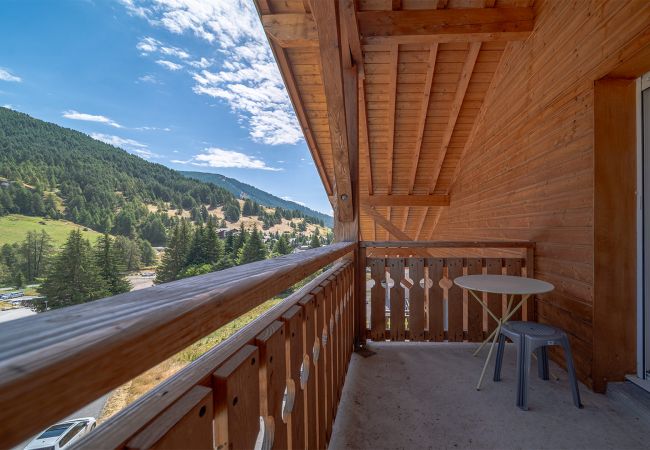 Appartement à Allos - Appartement rénové avec piscine, à deux pas des pistes