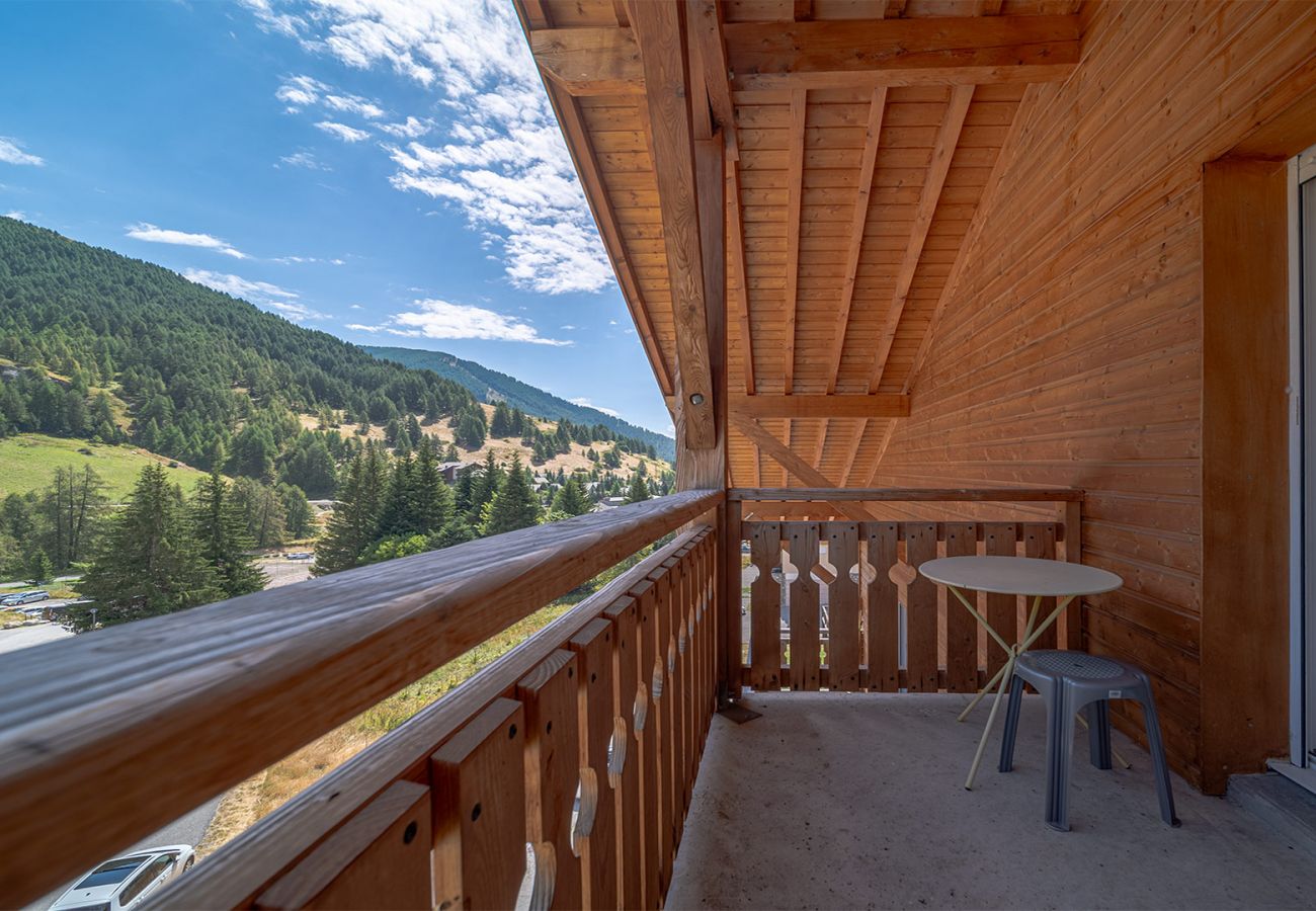 Appartement à Allos - Appartement rénové avec piscine, à deux pas des pistes