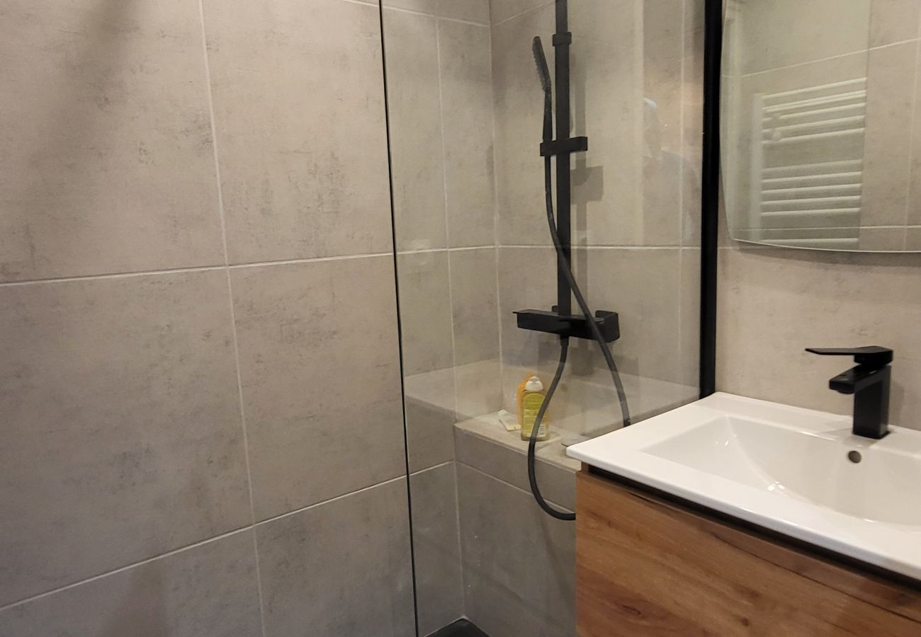 Appartement à Les Deux Alpes - Appt cosy 4 pers, balcon vue montagne