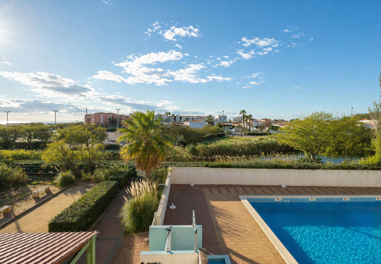 Appartement à Agde - Appartement, balcon, 300m de la plage