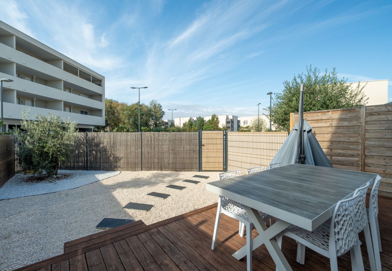 Villa à Sérignan - Villa lumineuse 7 pers, terrasse, proche de la mer