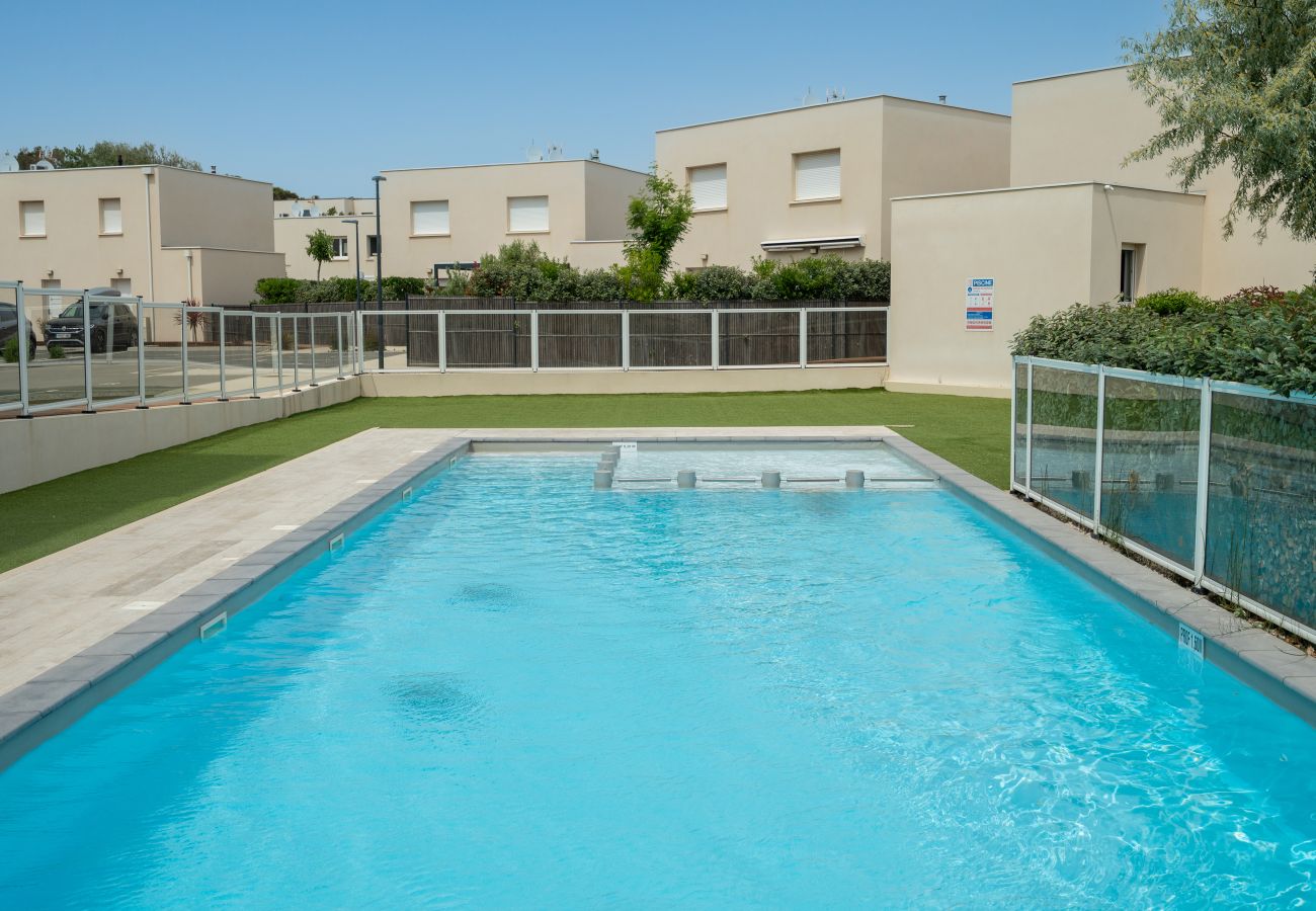 Villa à Sérignan - Villa lumineuse 7 pers, terrasse, proche de la mer