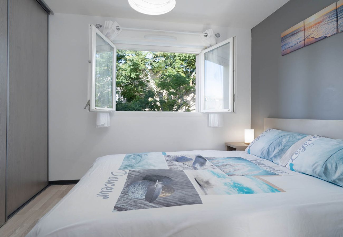 Villa à Sérignan - Villa climatisée 6 pers avec  jardin et piscine