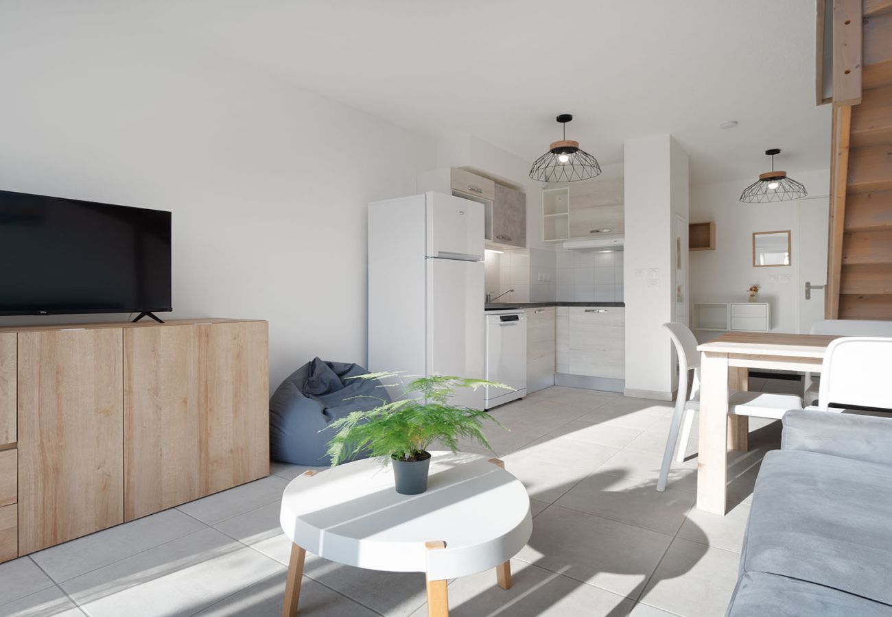 Villa à Sérignan - Villa climatisée 6 pers avec  jardin et piscine