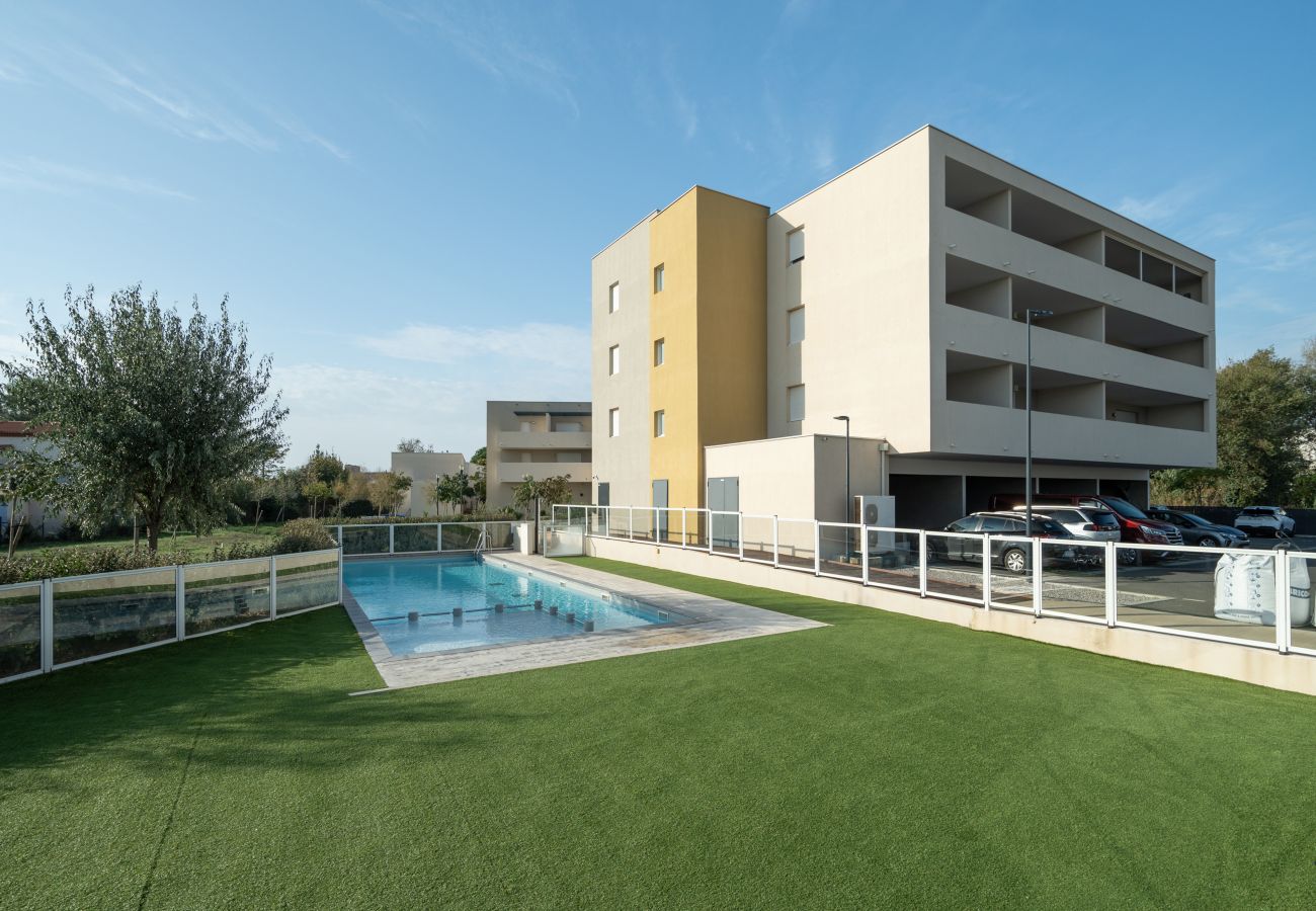 Villa à Sérignan - Villa climatisée 6 pers avec  jardin et piscine