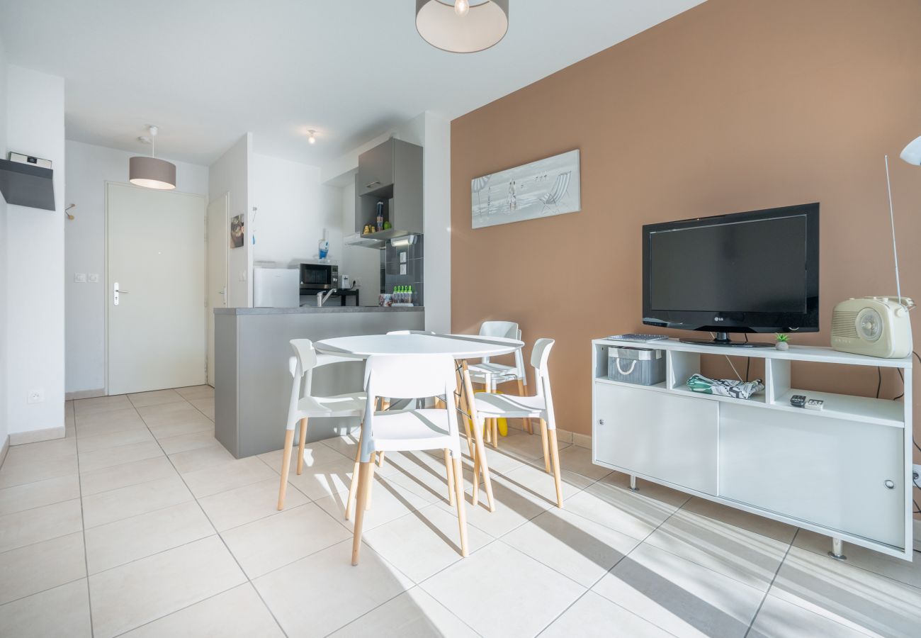 Villa à Sérignan - Villa 6 pers avec jardin dans résidence avec piscine