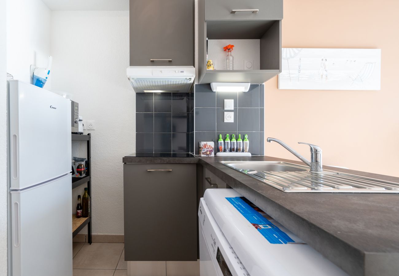 Villa à Sérignan - Villa 6 pers avec jardin dans résidence avec piscine