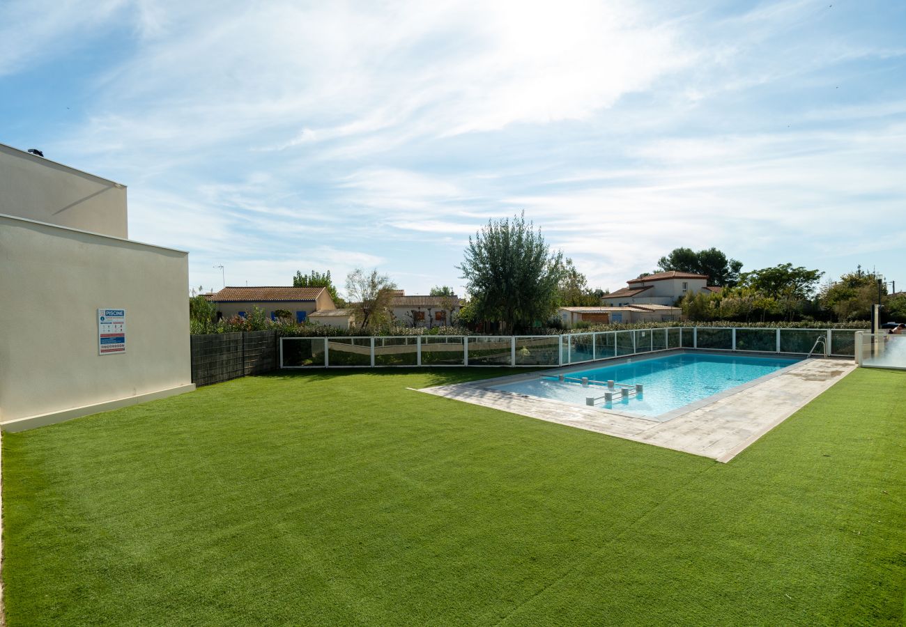 Villa à Sérignan - Joli Villa avec Jardin pour 4 personnes proche plage