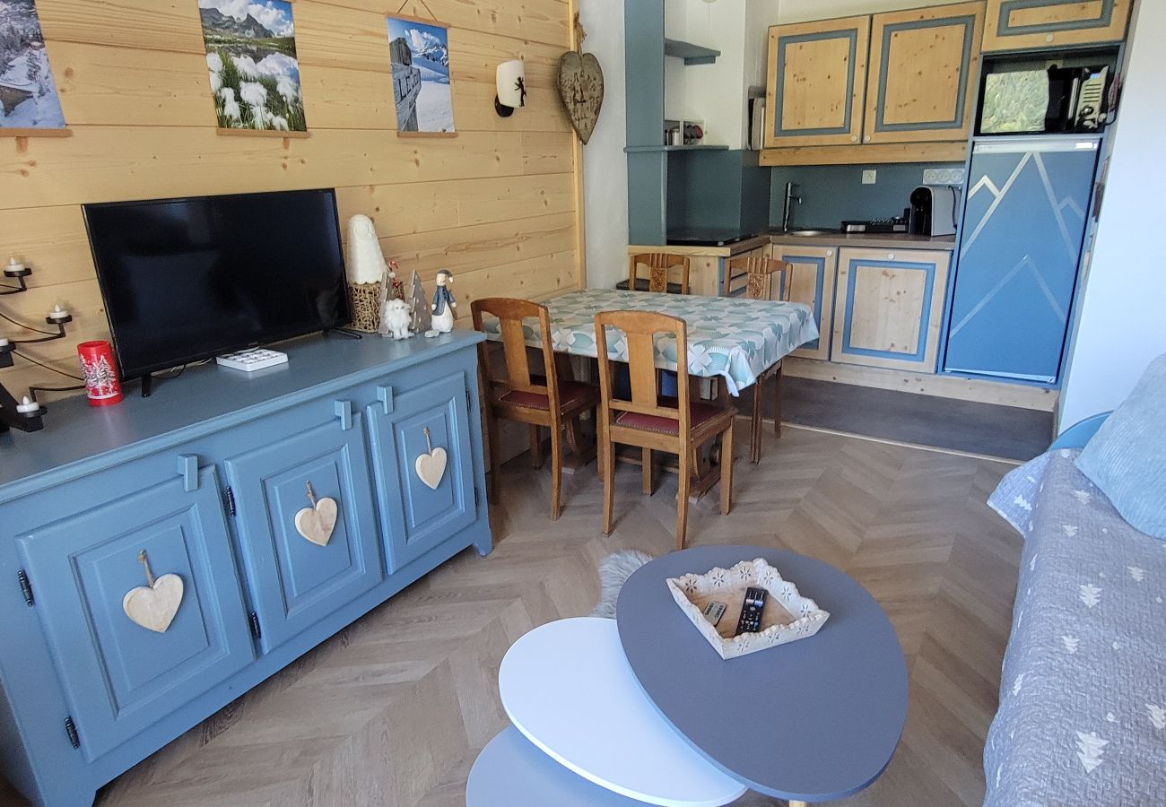 Appartement à Modane - Appartement aux pieds des pistes avec balcon