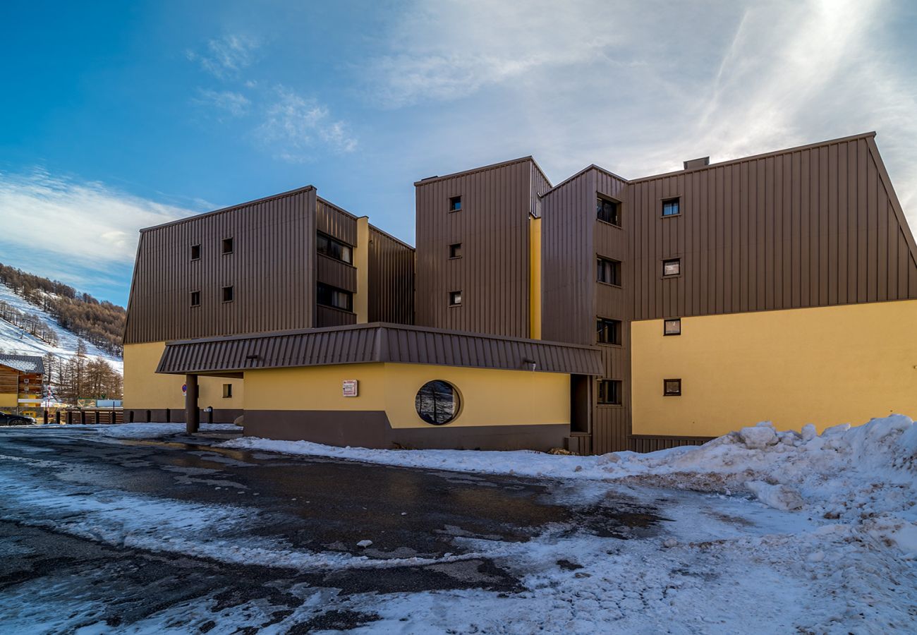 Studio à Allos - Charmant Studio pour 4 personnes près des pistes