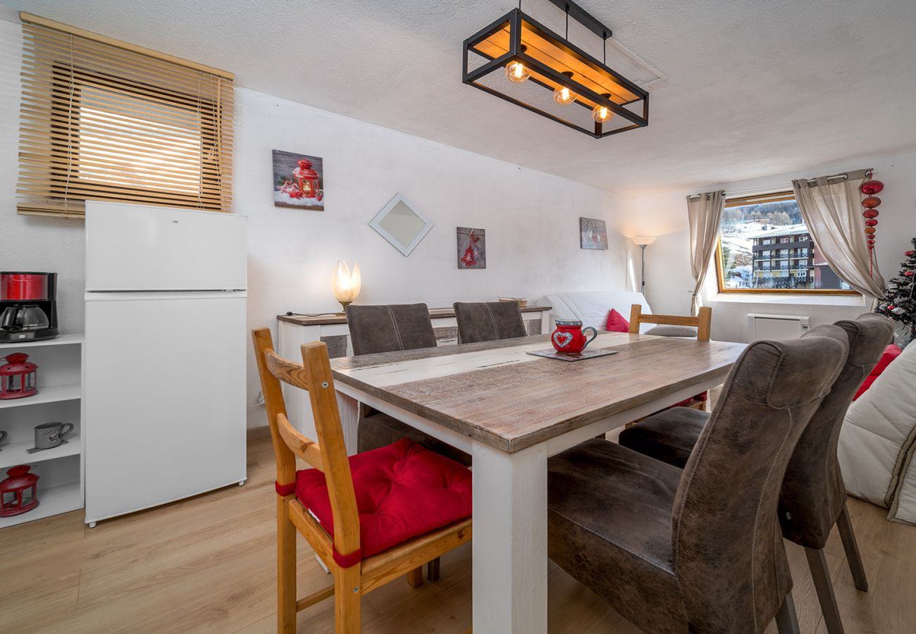 Studio à Allos - Charmant Studio pour 4 personnes près des pistes