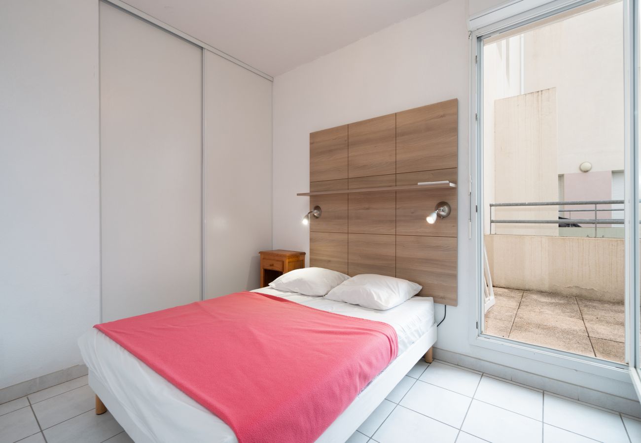 Appartement à Le Grau-du-Roi - Appartement lumineux climatisé 4 pers, proche de la mer