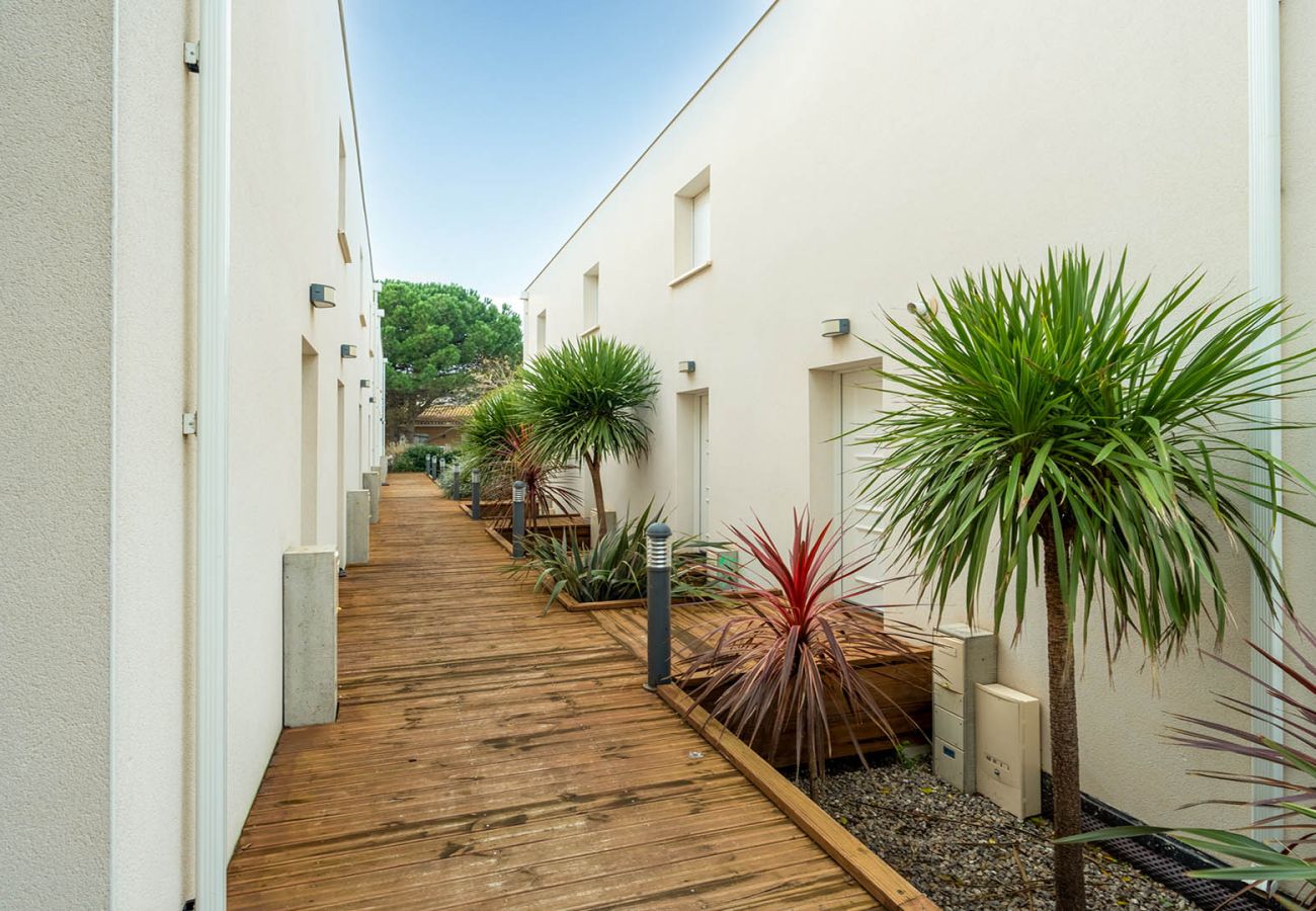 Villa à Sérignan - Maison avec jardin proche plage pour 6 pers