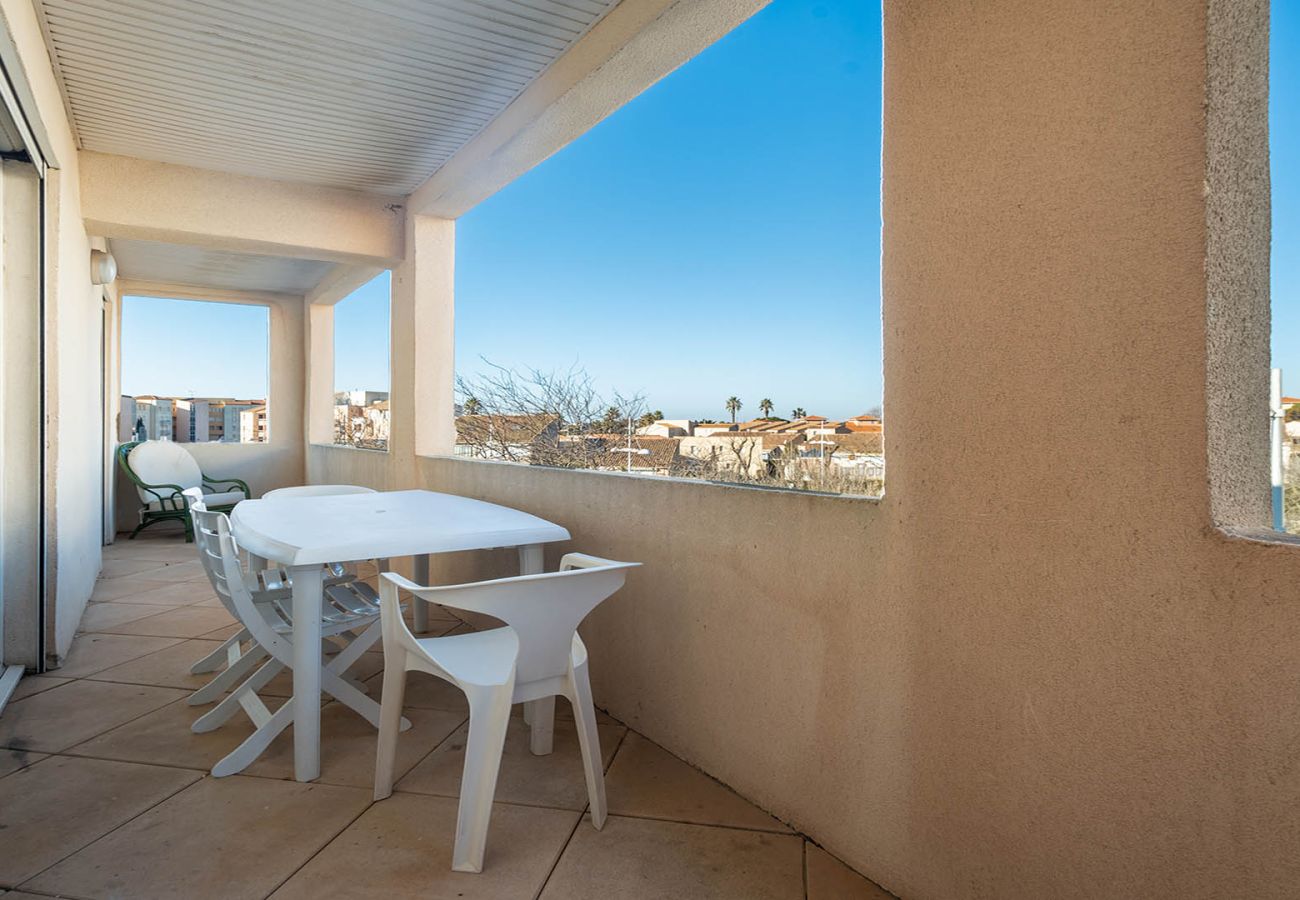 Appartement à Agde - Appt lumineux avec grand balcon pour 4 pers