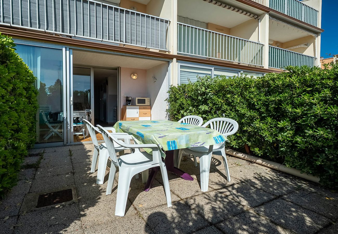 Studio à Agde - Bel Appt pour 4 pers avec jardin