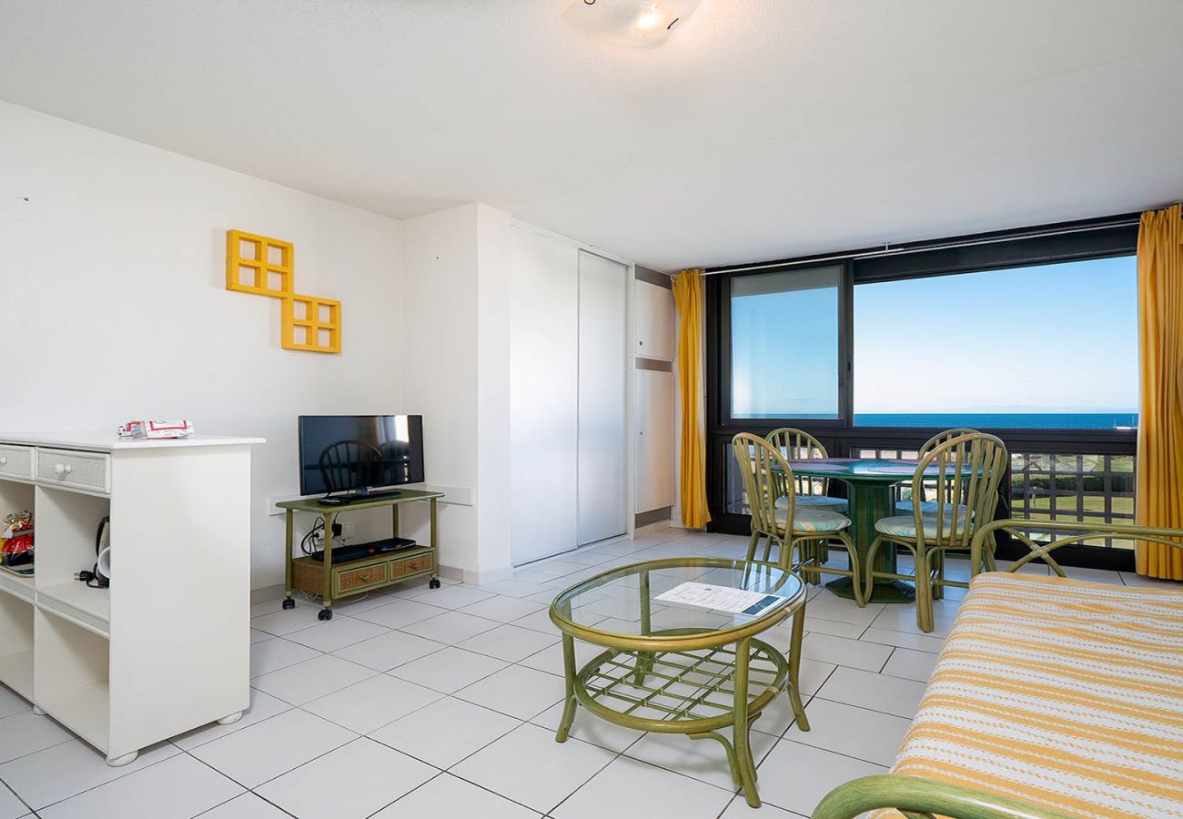 Appartement à Agde - Appt pour 4 pers vue mer en bord de plage