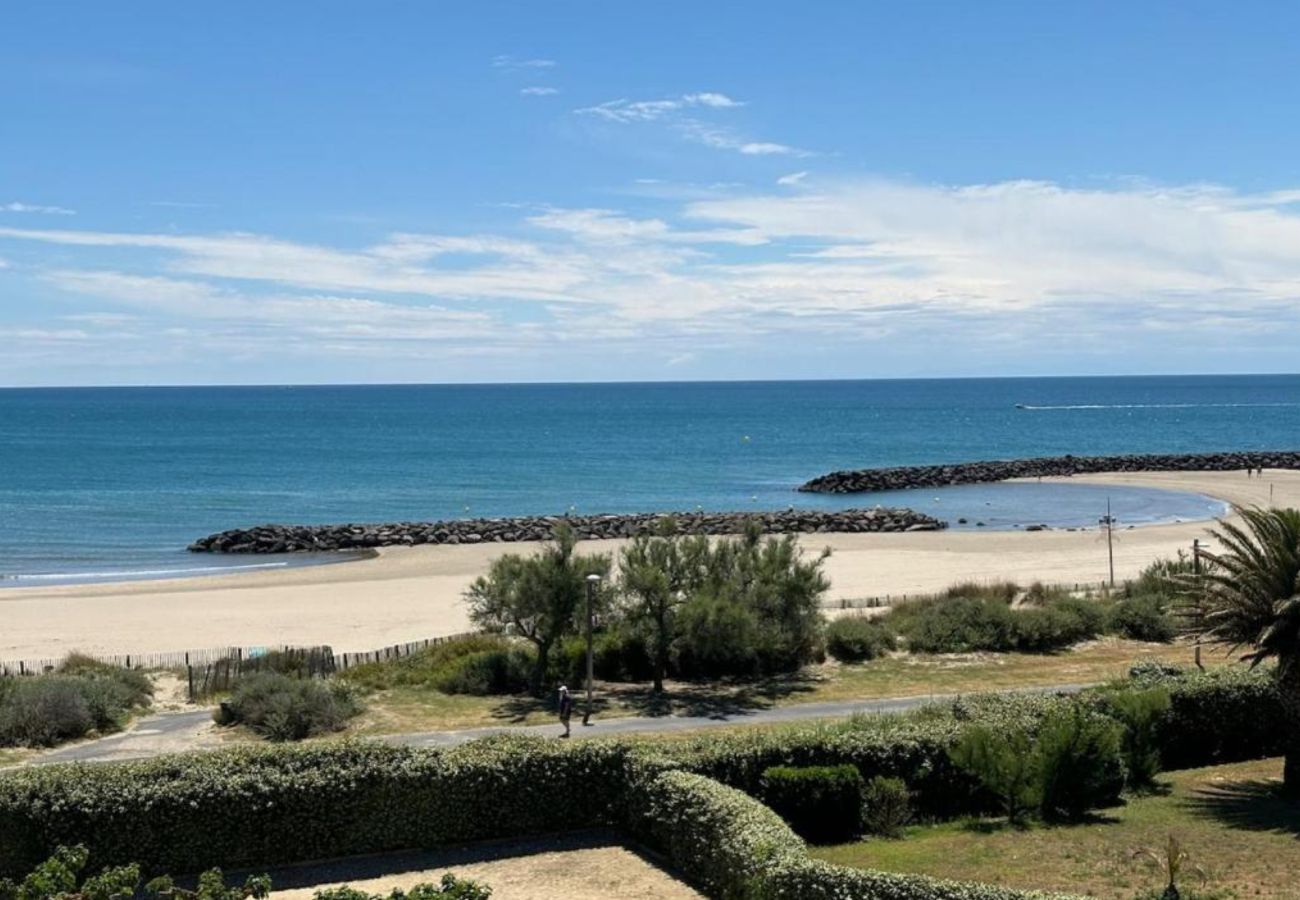 Appartement à Agde - Appt pour 4 pers vue mer en bord de plage