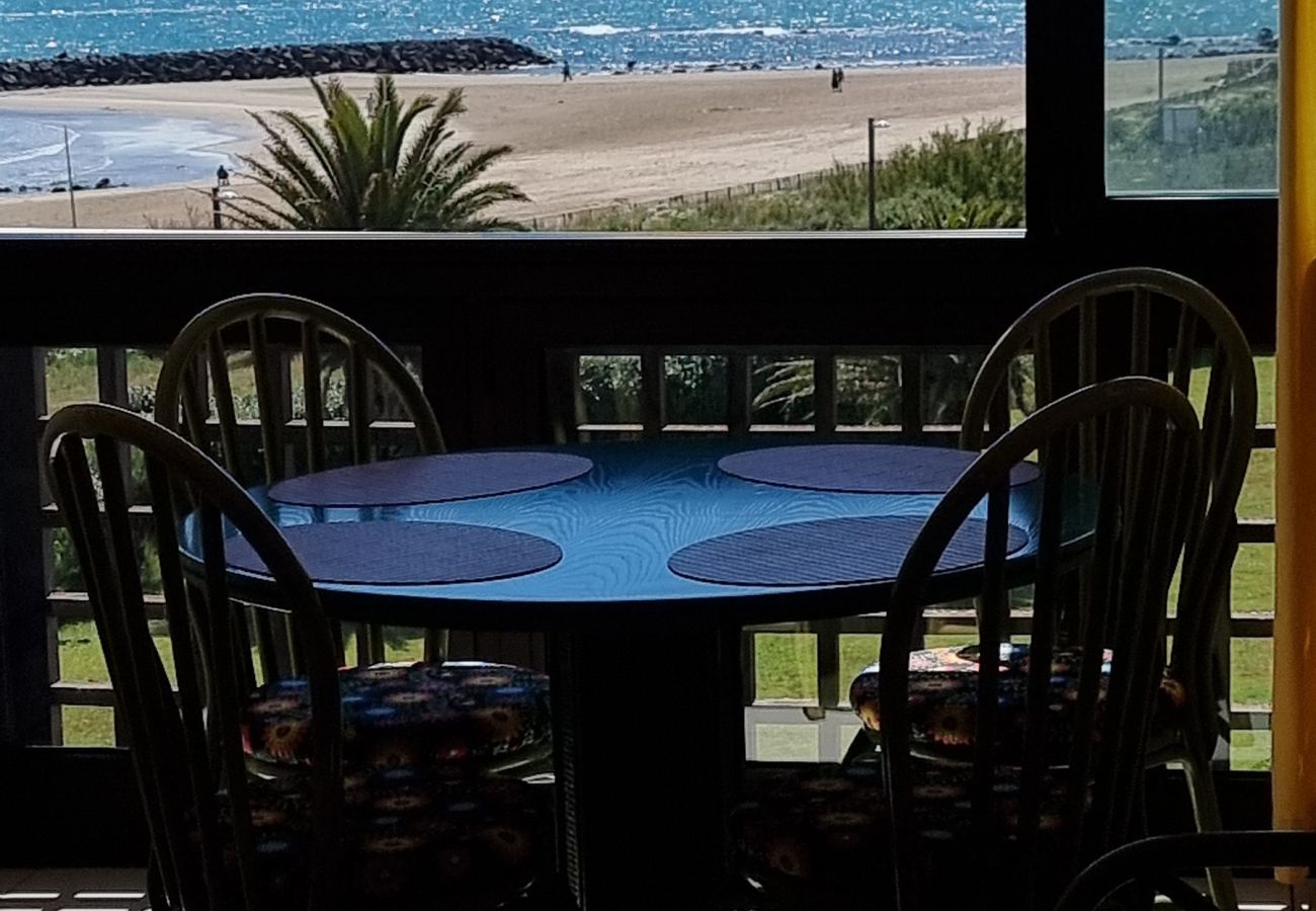 Appartement à Agde - Appt pour 4 pers vue mer en bord de plage