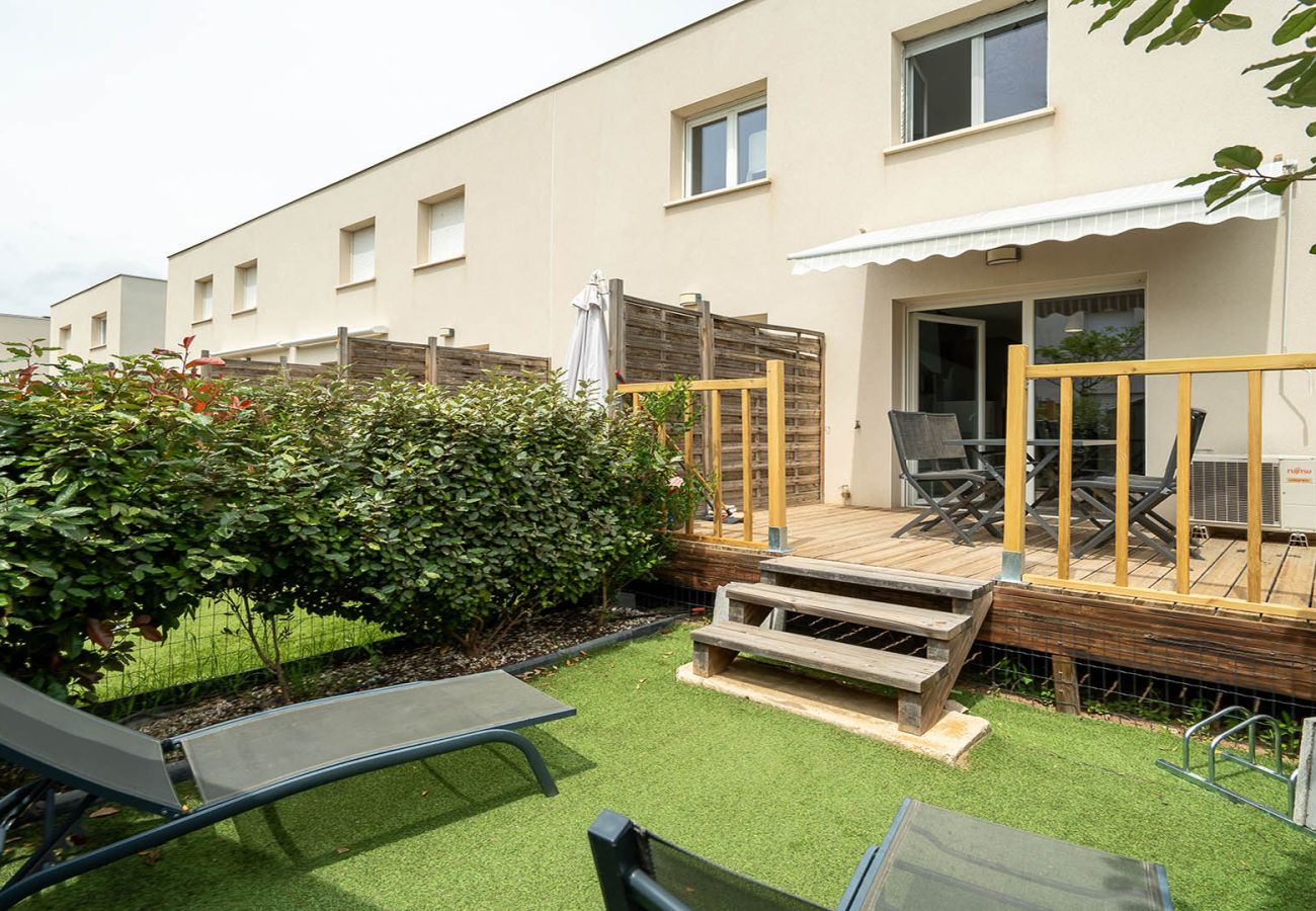 Villa à Sérignan - Villa 6 pers avec jardin dans la résidence et piscine