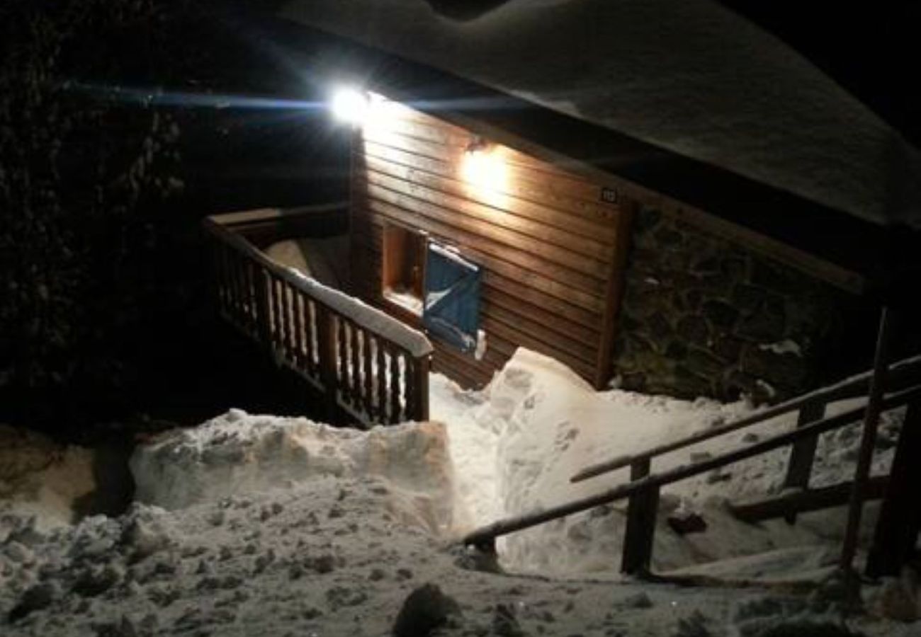 Chalet à Chamrousse - Chalet insolite, 2 pers, terrasse vue montagne