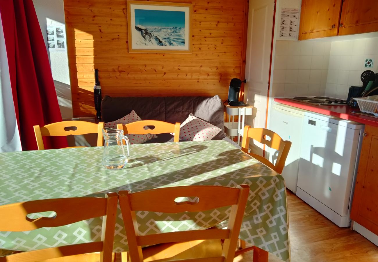Appartement à Chamrousse - Bel Appt 6 pers au pied des pistes