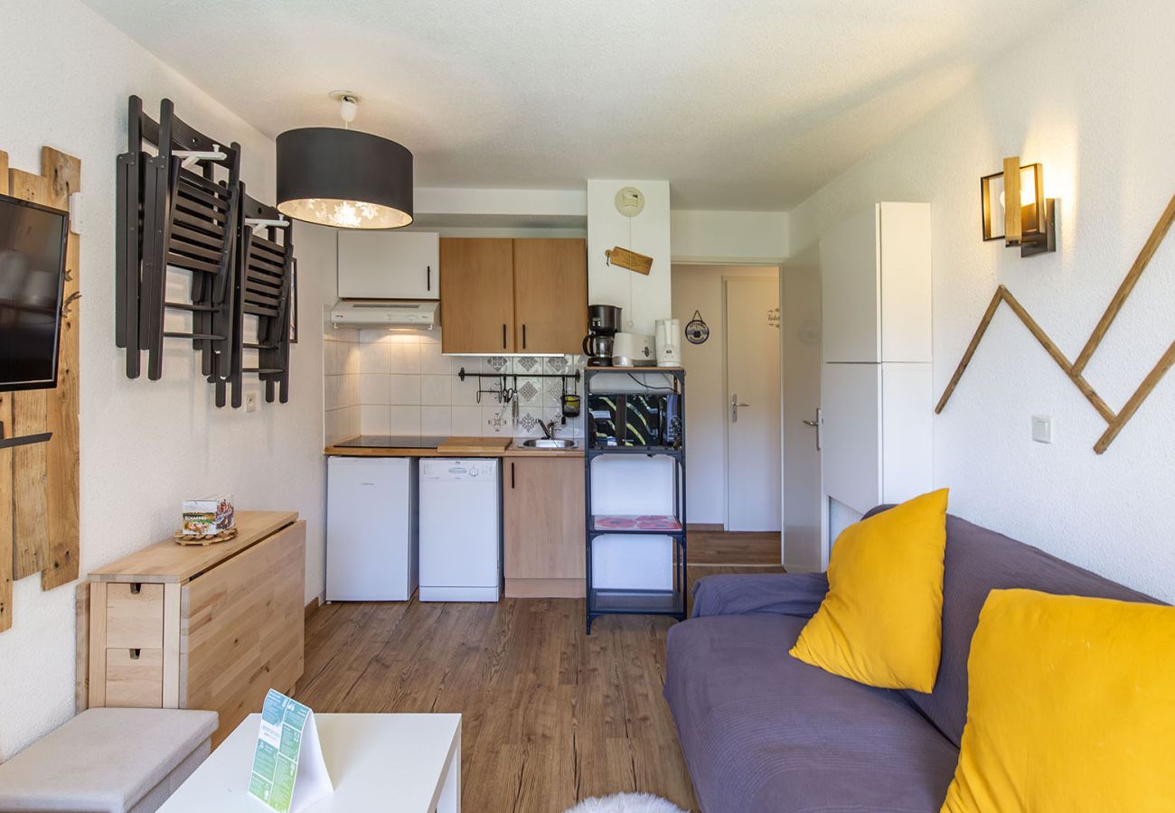 Studio à Germ - superbe vue sur les pistes depuis ce Studio pour 4 pers