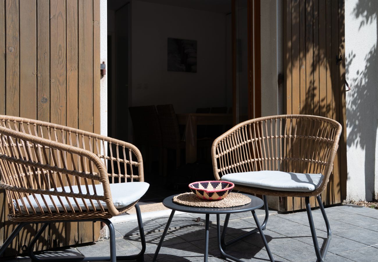 Appartement à Lacanau - Charmante maison avec terrasse, 6 pers
