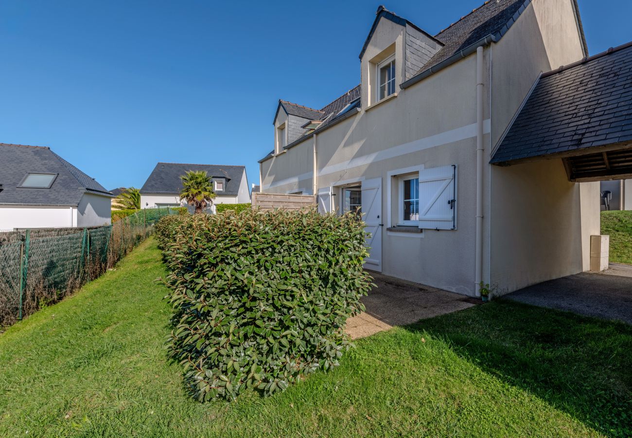 Maison à Saint-Nic - Maison 6 pers dans résidence avec piscine