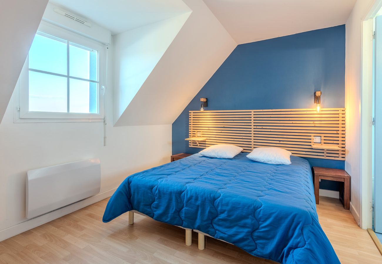 Maison à Saint-Nic - Charmante maison avec extérieur, 4 pers