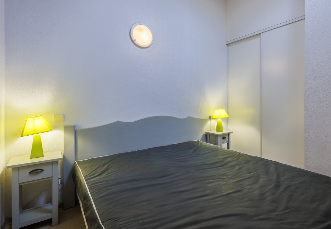 Maison à Aubignan - Maisonnette 4 pers dans résidence avec piscine