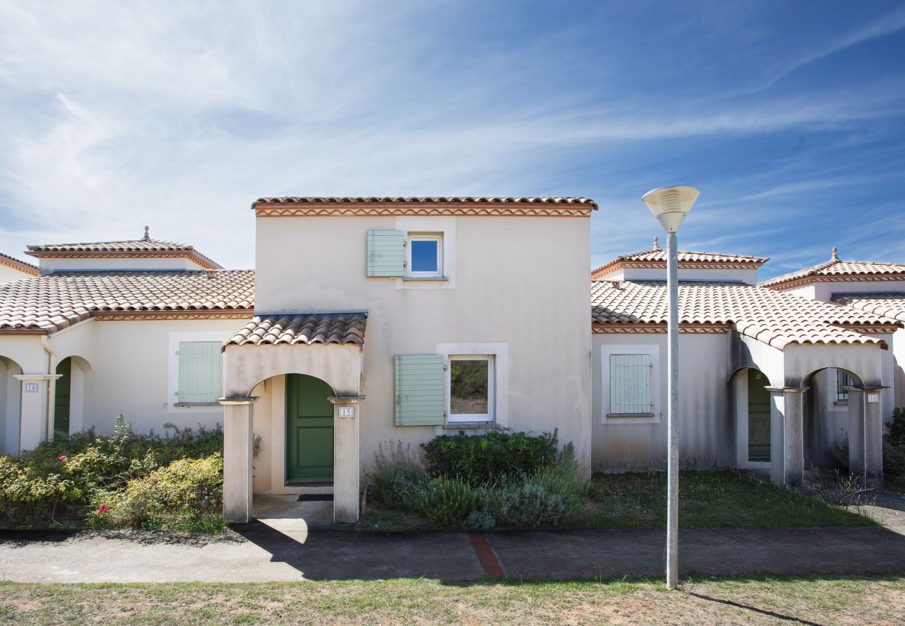 Villa à Homps - Villa duplex plein Sud, 6 pers, jardin et piscine