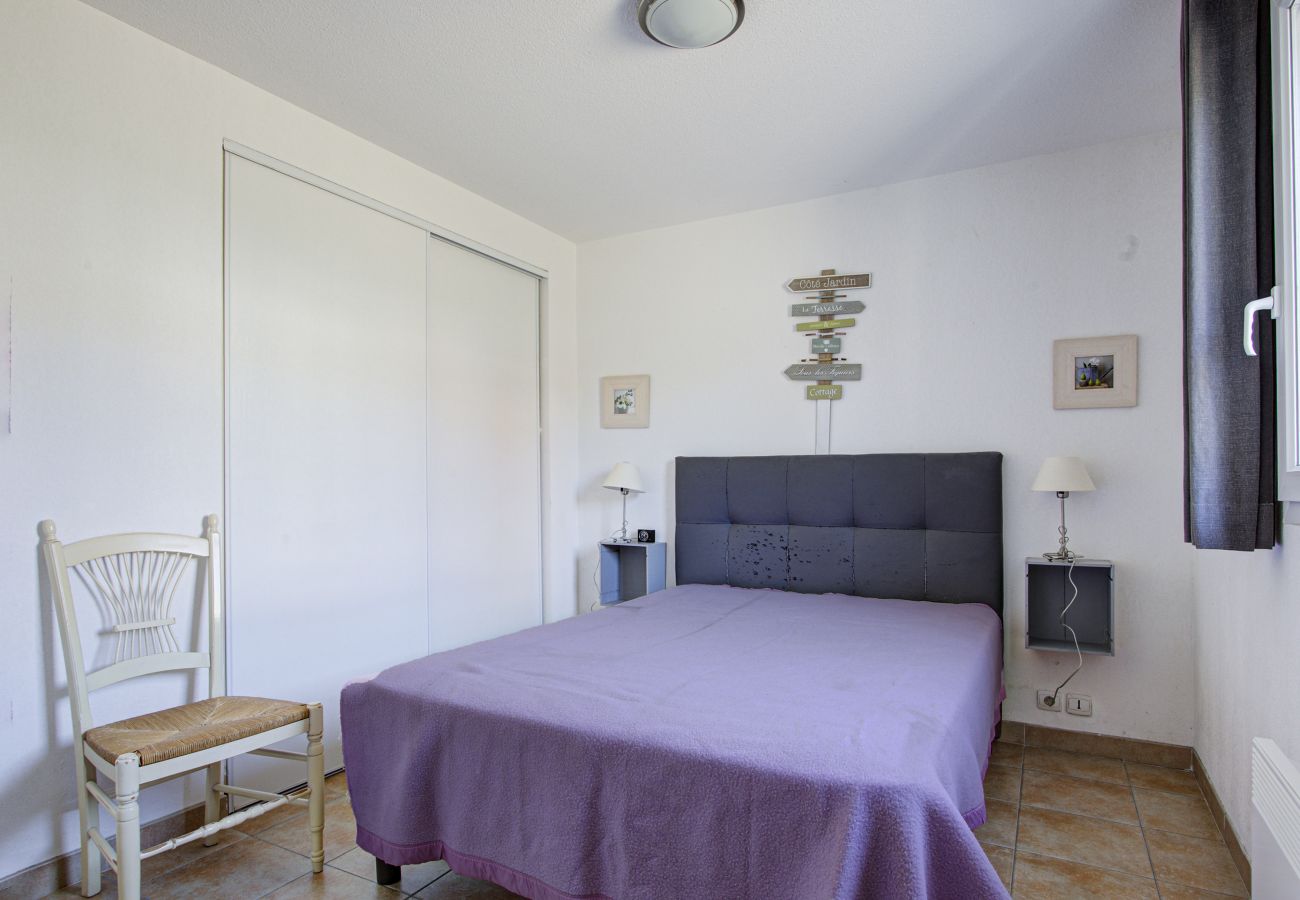 Villa à Homps - Villa duplex plein Sud, 6 pers, jardin et piscine